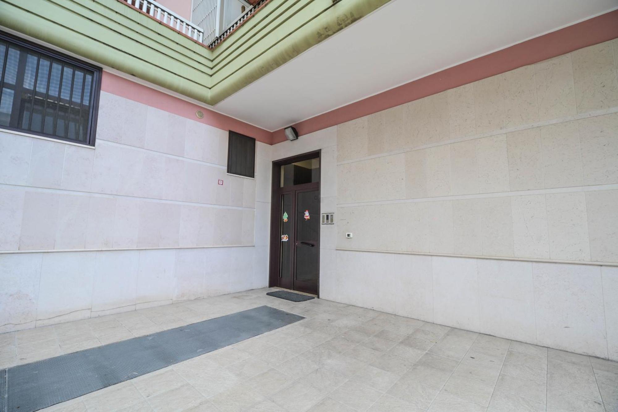 Casa Di Giulia Villa Barletta Exteriör bild